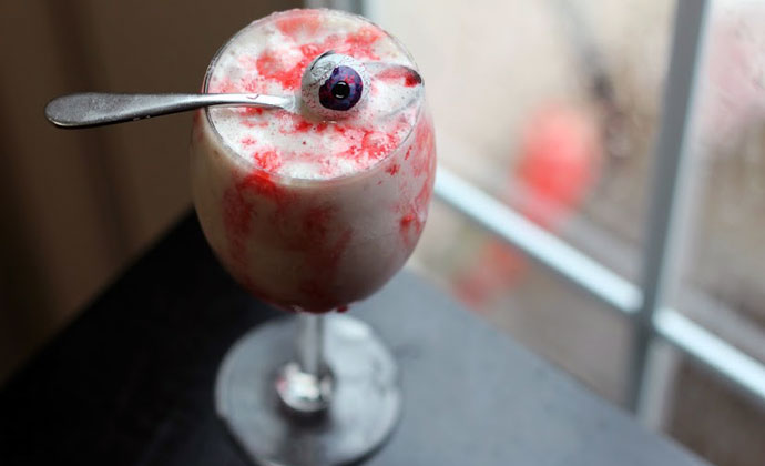 5 Spooky Cocktails for Your Halloween Party