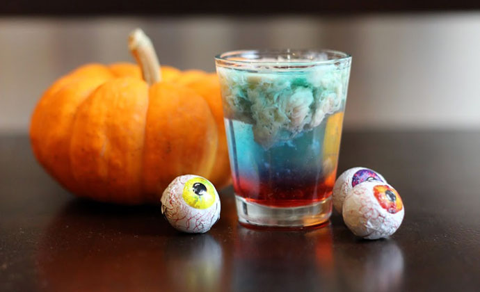 5 Spooky Cocktails for Your Halloween Party