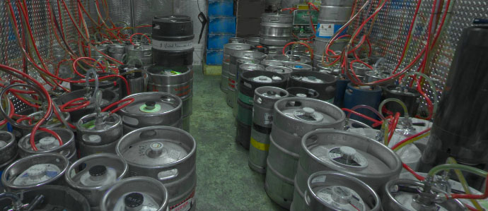 Local brewpubs could be allowed to sell kegs to bars, casinos