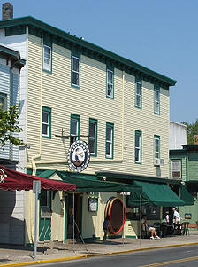 Harpoon Henry's - New Jersey Shore - The Best Happy Hours, Drinks ...